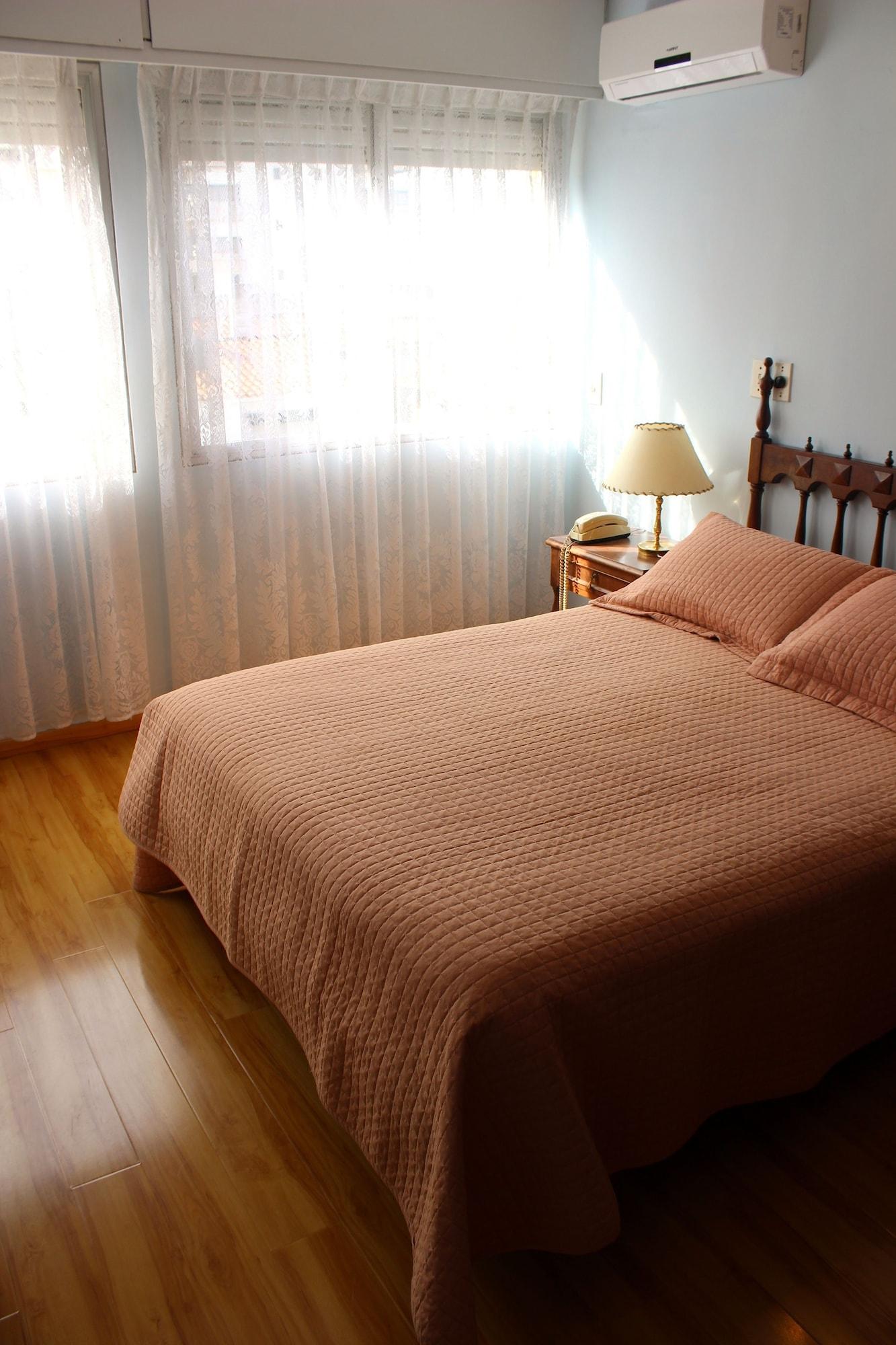 Hotel Alhambra Punta del Este Extérieur photo