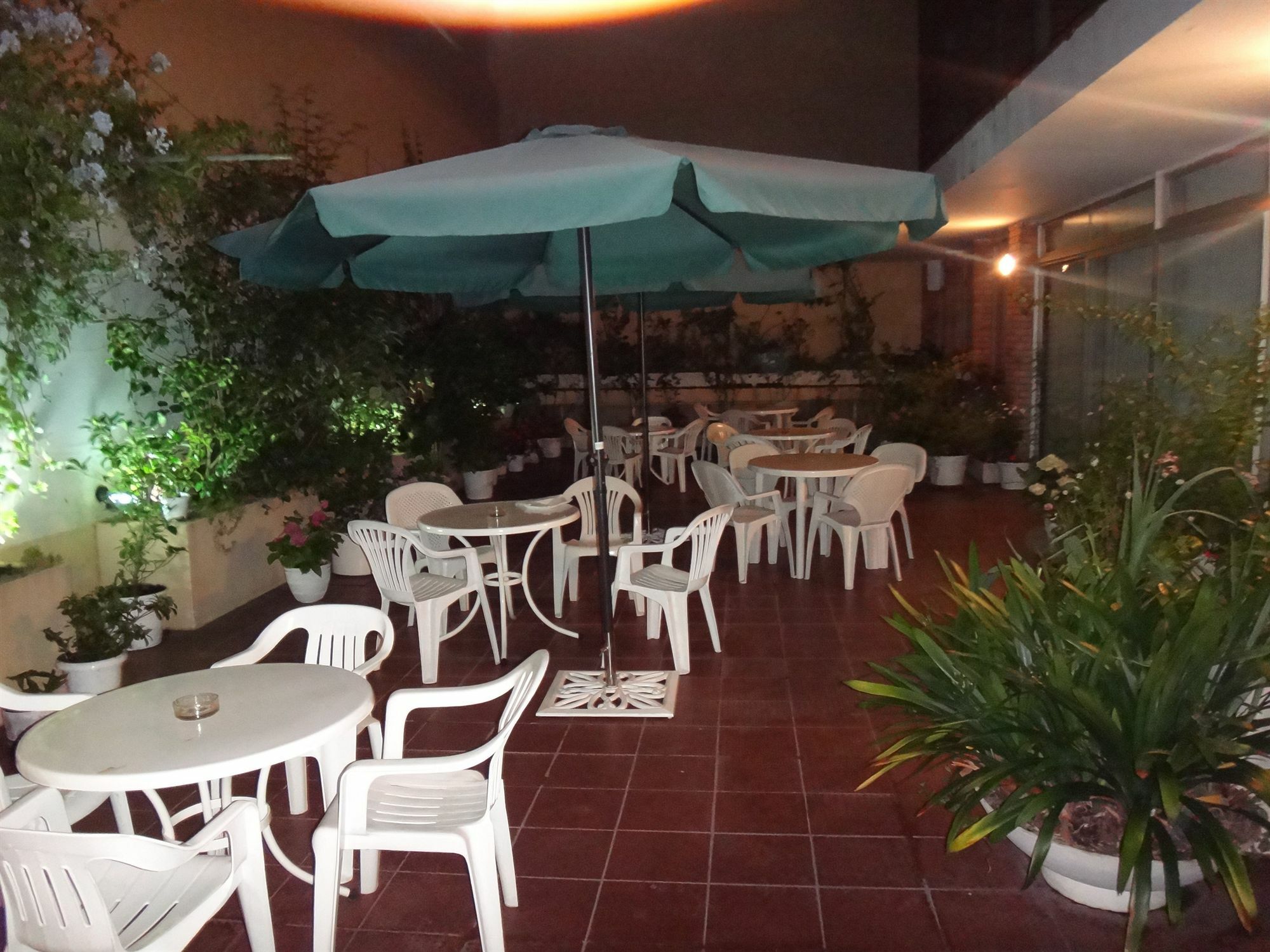 Hotel Alhambra Punta del Este Extérieur photo